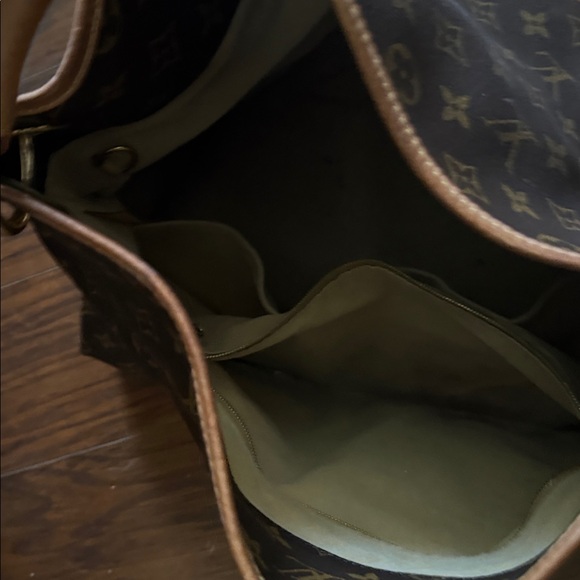 Authentic 🌺LOUIS VUITTON Artsy MM Monogram LV Hobo Shoulder bag - Picture 8 of 9